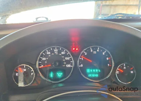 2008 Jeep Liberty Sport z USA, uszkodzony, nr VIN 1J8GP28K08W188130